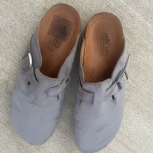 Cliffs by WHITE MOUNTAIN Gray Kids Sandals